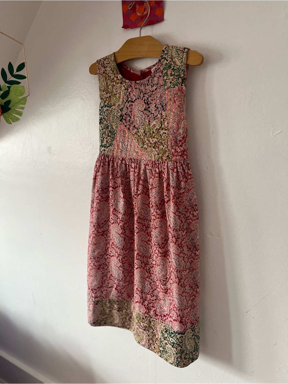 EUC April Cornell 5/6 Pink and Green Paisley Patchwork Cotton Dress Button Back